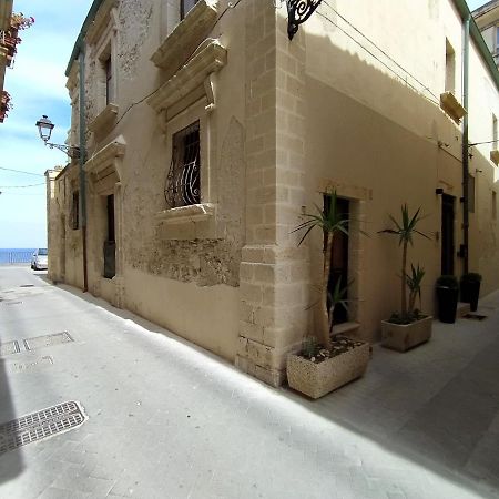 סירקוזה La Punta Di Ortigia Holiday Home מראה חיצוני תמונה