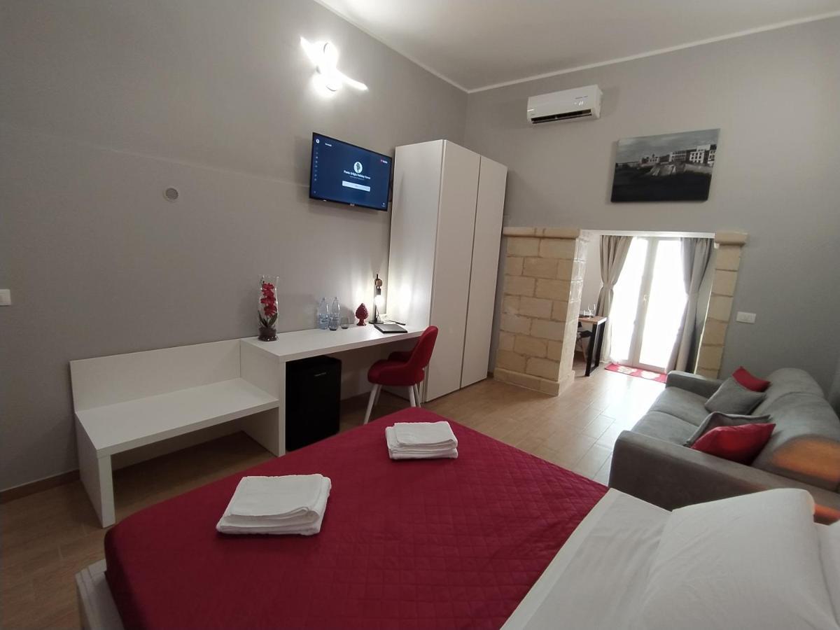 סירקוזה La Punta Di Ortigia Holiday Home מראה חיצוני תמונה
