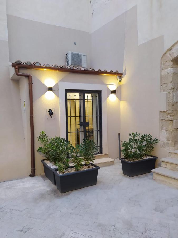 סירקוזה La Punta Di Ortigia Holiday Home מראה חיצוני תמונה